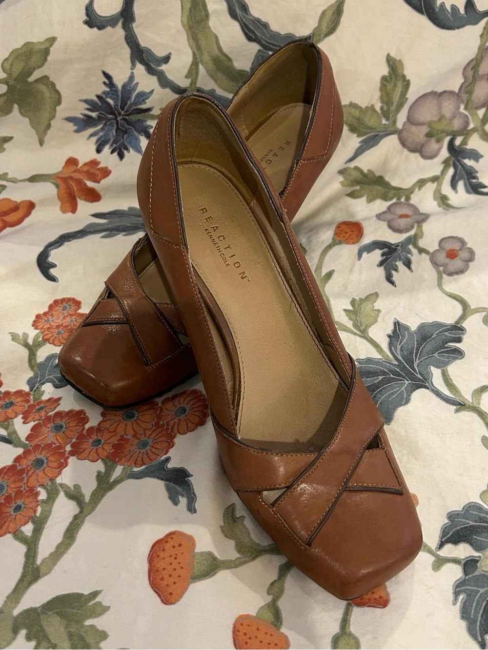 Y2K Kenneth Cole Square Toe Brown Leather Heels